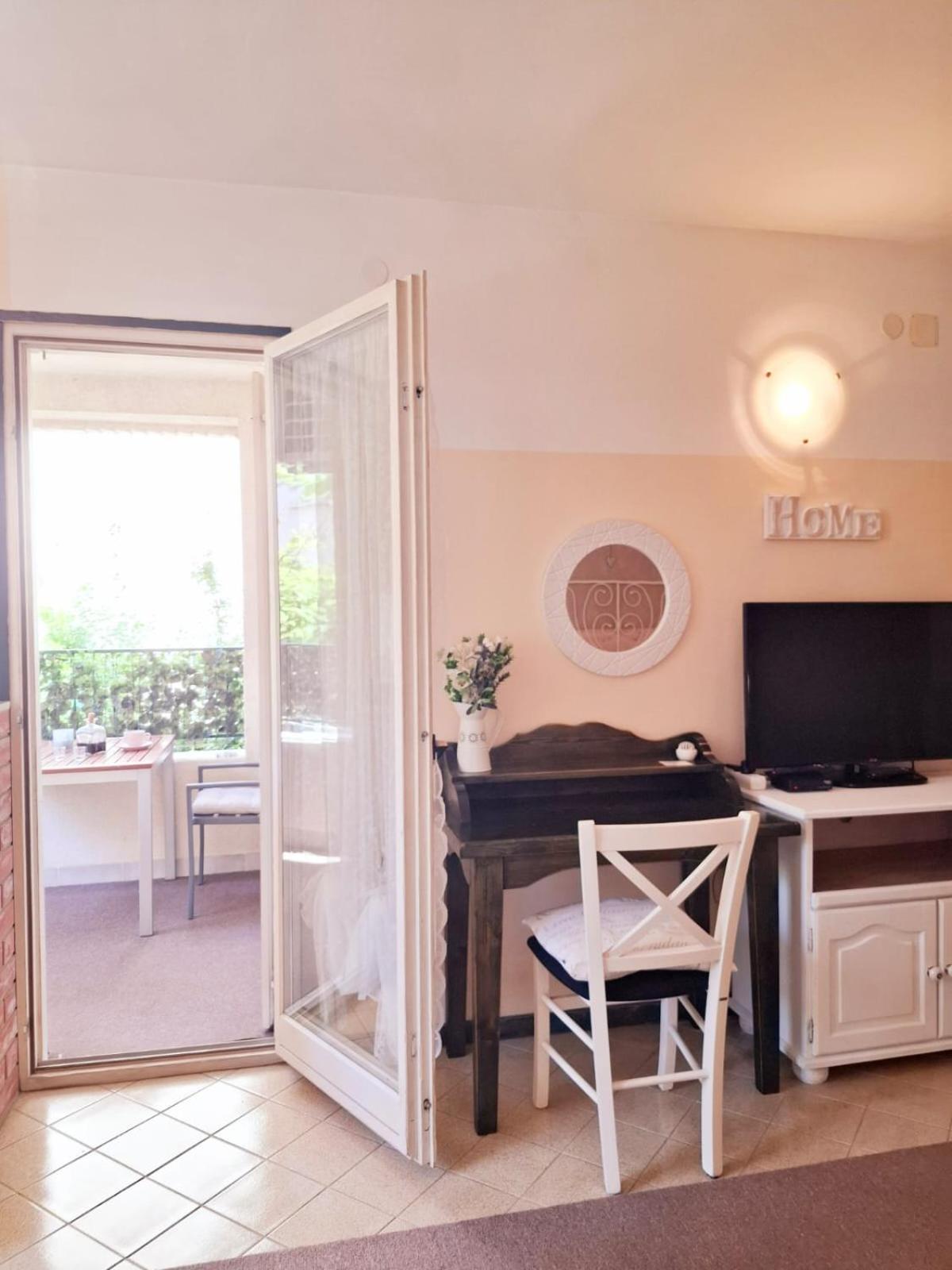 로비니 House Kate 아파트 외부 사진